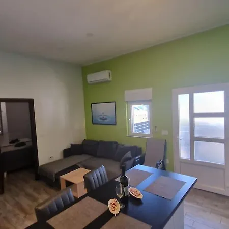 Apartment Cozy Cove Pula
